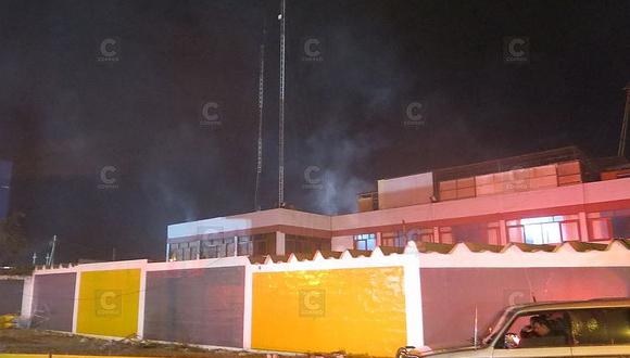 Alcalde de Tacna dice que incendio en municipio se presta a suspicacias
