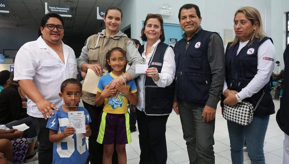 Tumbes: Viceministra de Salud verifica vacunación de menores venezolanos