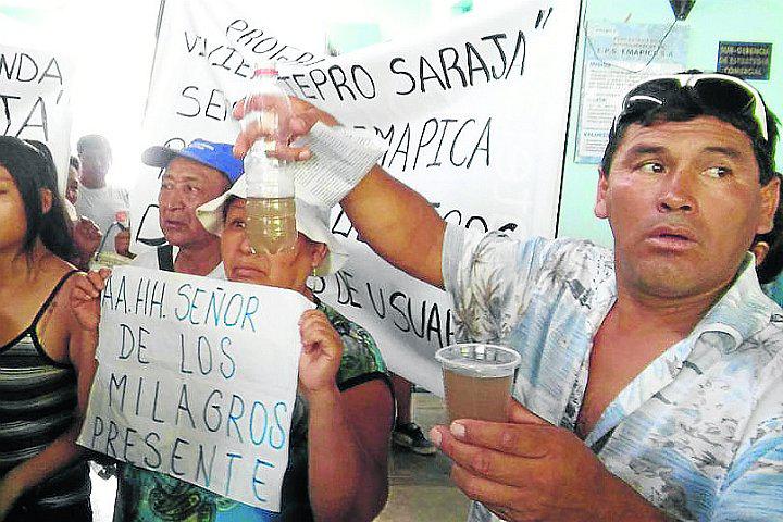 Ica: vecinos llevan 75 días sin agua potable pero les siguen cobrando el servicio