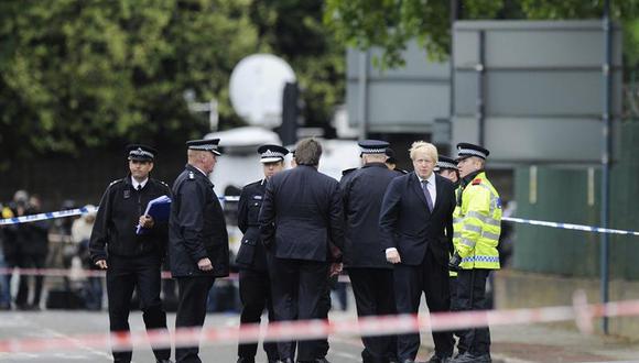 Colectivos musulmanes condenan asesinato de soldado en Londres