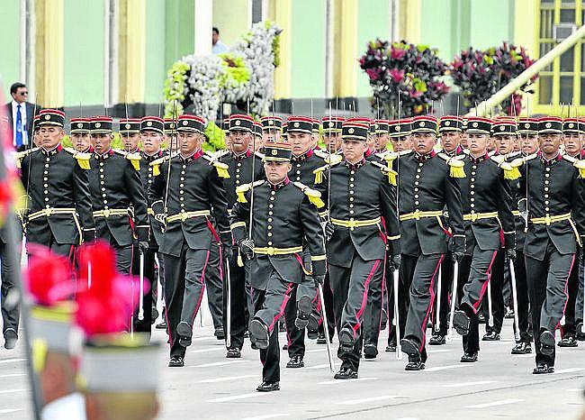 Escuela Militar de Chorrillos convoca a examen de admisión en Arequipa