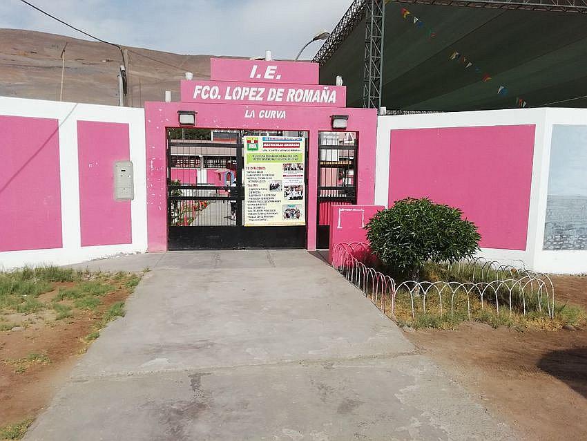 Colegio de Dean Valdivia  clausuró año escolar 2019