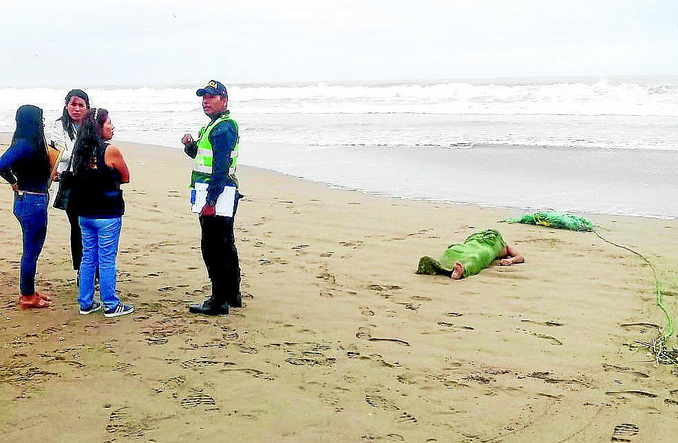 Universitario puneño muere ahogado en playa de Tacna