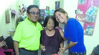 Abuelita cumple hoy 105 años y lo celebra en Lambayeque