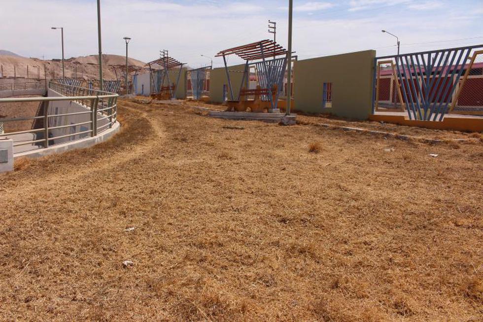Abandono total en Parque del Niño y la Familia (fotos)
