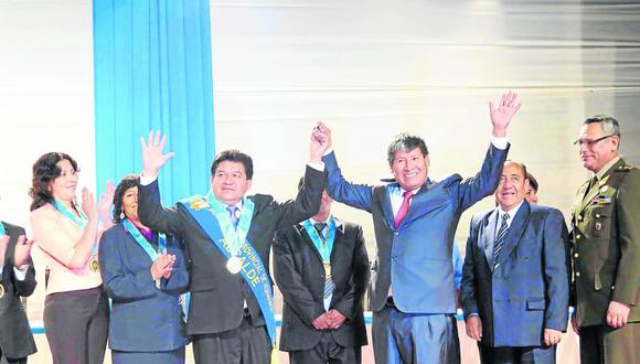 Ayacucho: Alcalde y regidores de Municipalidad de Huamanga rindieron juramento