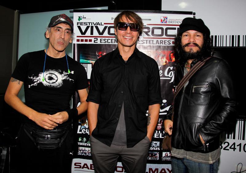 Mar de Copas, Daniel F, Libido, Río, Leusemia, Dolores Delirio y Amén en festival