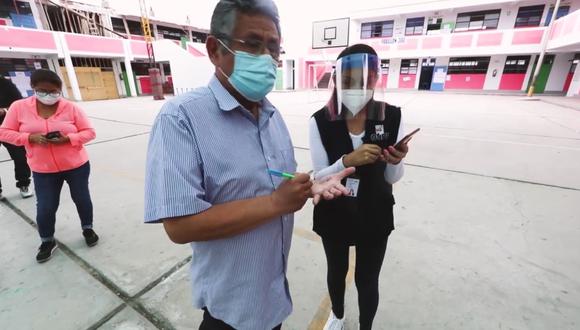 ONPE pidió a los ciudadanos que se rijan al itinerario para ir a ejercer su voto con el objetivo de evitar una mayor propagación del virus (Foto: ONPE)