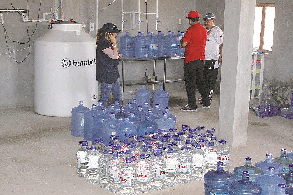 Chiclayo: Intervienen un local clandestino donde se envasaba agua de mesa