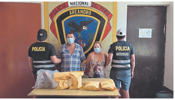 Policías incautan un kilo y medio de clorhidrato de cocaína y marihuana durante operativo en Tumbes.