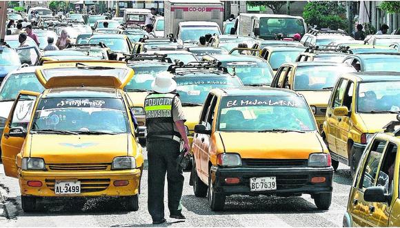 Taxistas impulsaron la venta de autos
