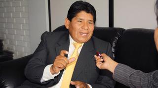 Especialista advierte: “Evo quiere una dictadura  en el Perú”