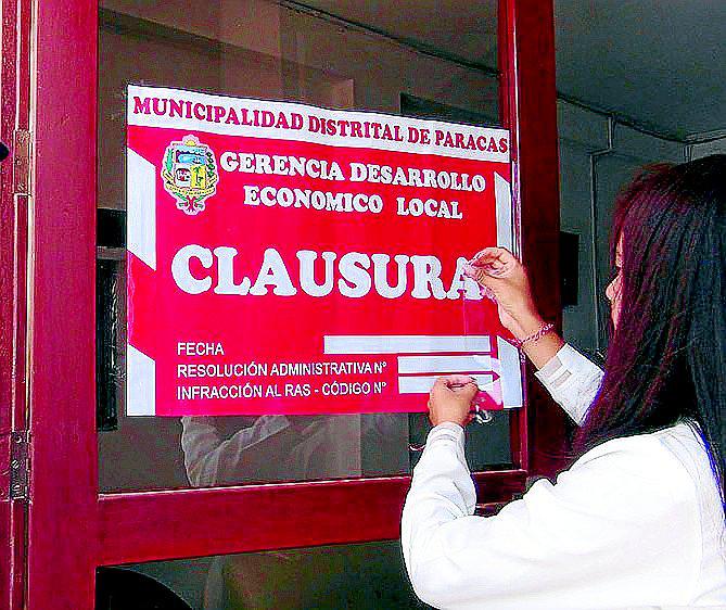 Realizan sorpresivo operativo en hoteles y restaurantes de Paracas