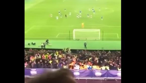 Esta gran bronca entre hinchas del Chelsea y West Ham dejó siete detenidos (VIDEO)