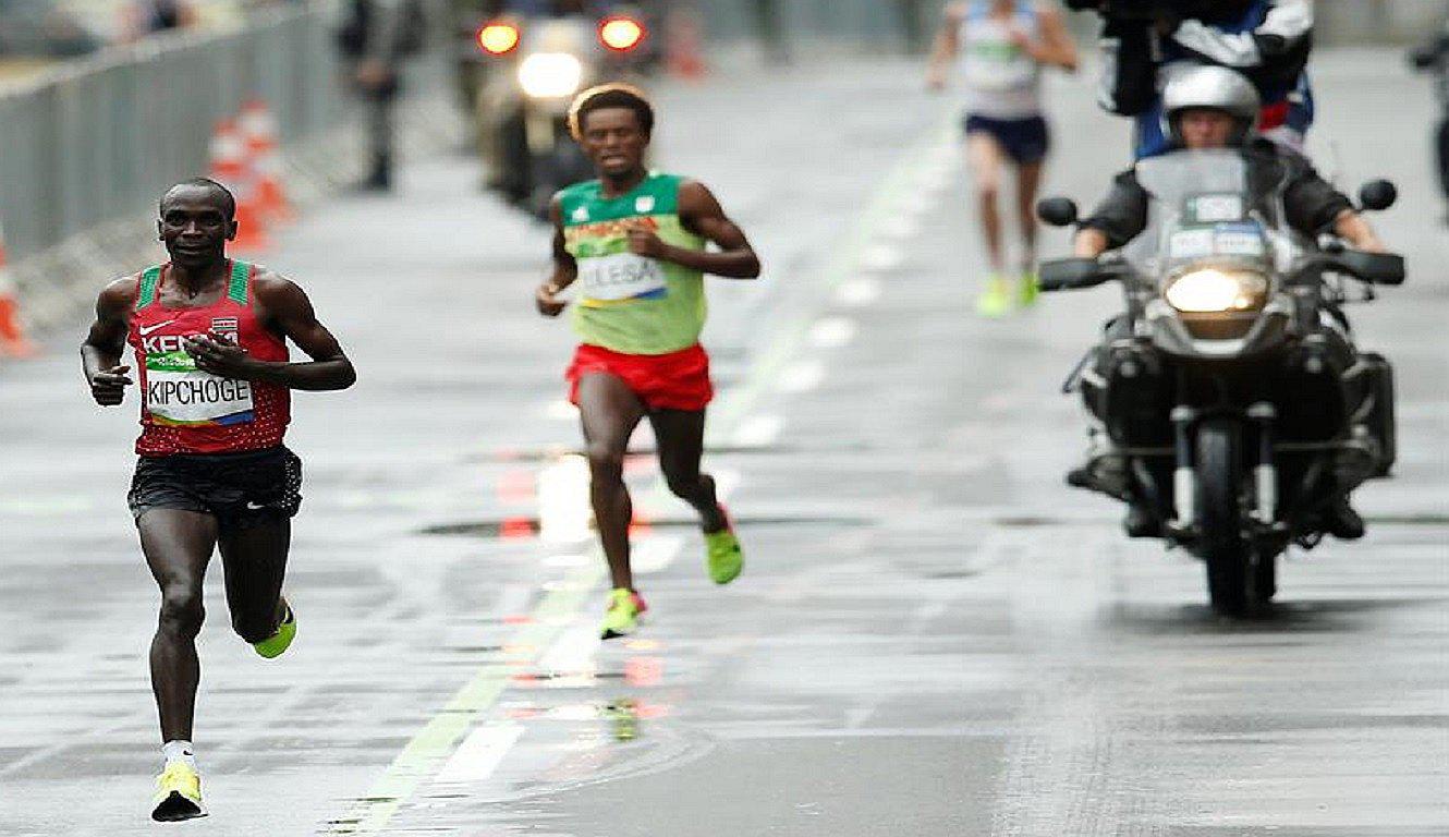 ​Río 2016: Kipchoge se lleva medalla de oro en maratón olímpica