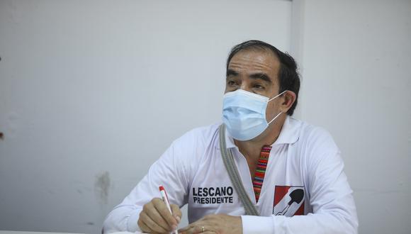 Candidato presidencial de Acción Popular indicó que insistirá en su propuesta de que los laboratorios proporcionen las fórmulas de las vacunas.