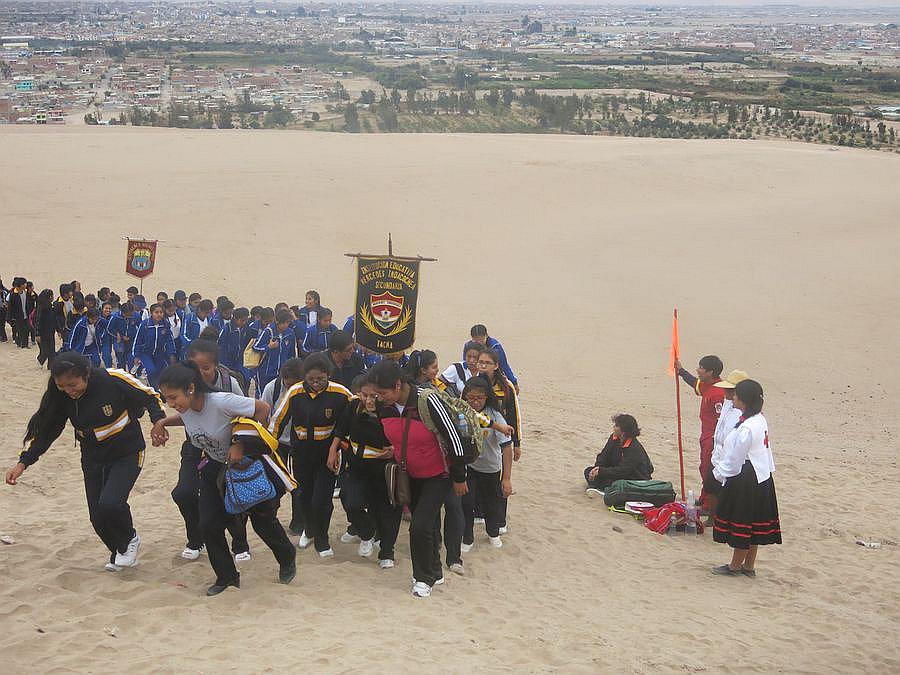 Bomberos auxiliaron a cuatro personas en el Cerro Intiorko