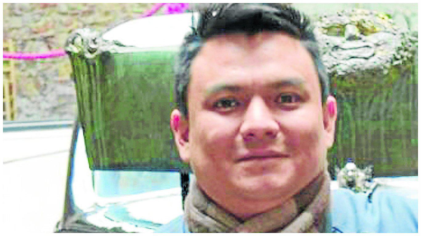 Augusto Effio: "Para mí la literatura es goce y evasión, no academia"