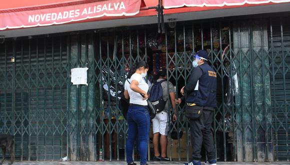 Huánuco: dueños de librería vendían medicamentos adulterados  