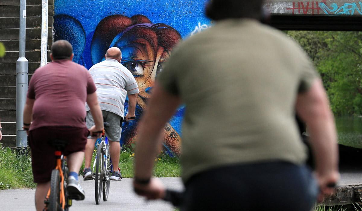 En 2016, Perú alcanzó el tercer lugar en sobrepeso y obesidad en la región, solo detrás de México y Chile. (Foto: AFP/Lindsey Parnaby)