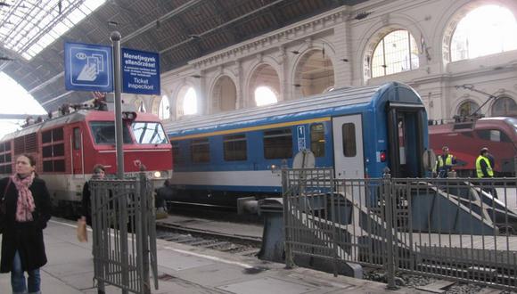 Budapest Ordenan evacuar estación de tren por presencia de migrantes 