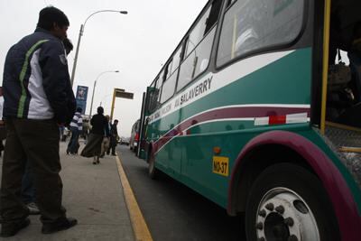 Instalarán nuevos paraderos de transporte público en la Av. Colonial