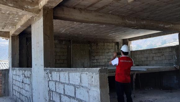 Obra ejecutada por Municipalidad Provincial de Gran Chimú puede colapsar por problemas en la comprensión del concreto.