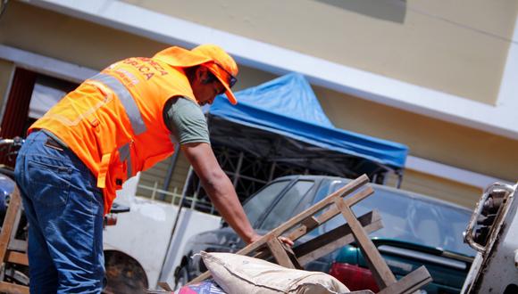 Iniciativa se ejecuta para mantener la seguridad y limpieza de las viviendas. Foto: Municipalidad de Bellavista