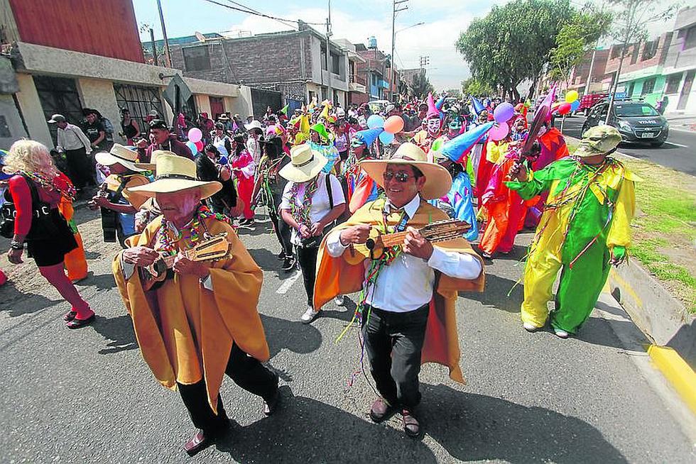 Acequia Alta celebra carnavales de antaño en el distrito de Cayma (FOTOS)