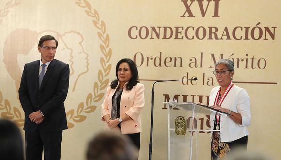 Alejandrina Córdova Casalino es condecorada con la “Orden al Mérito de la Mujer 2019”