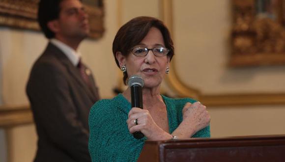 Susana Villarán se sometió a una operación para descartar cáncer