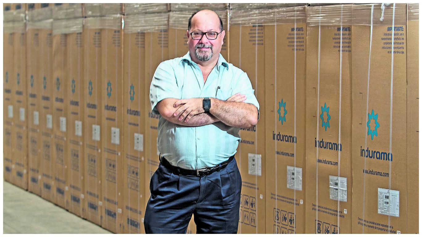 Javier Ugarte Taboada: “El dólar se ha vuelto un elemento distorsionador de la economía”