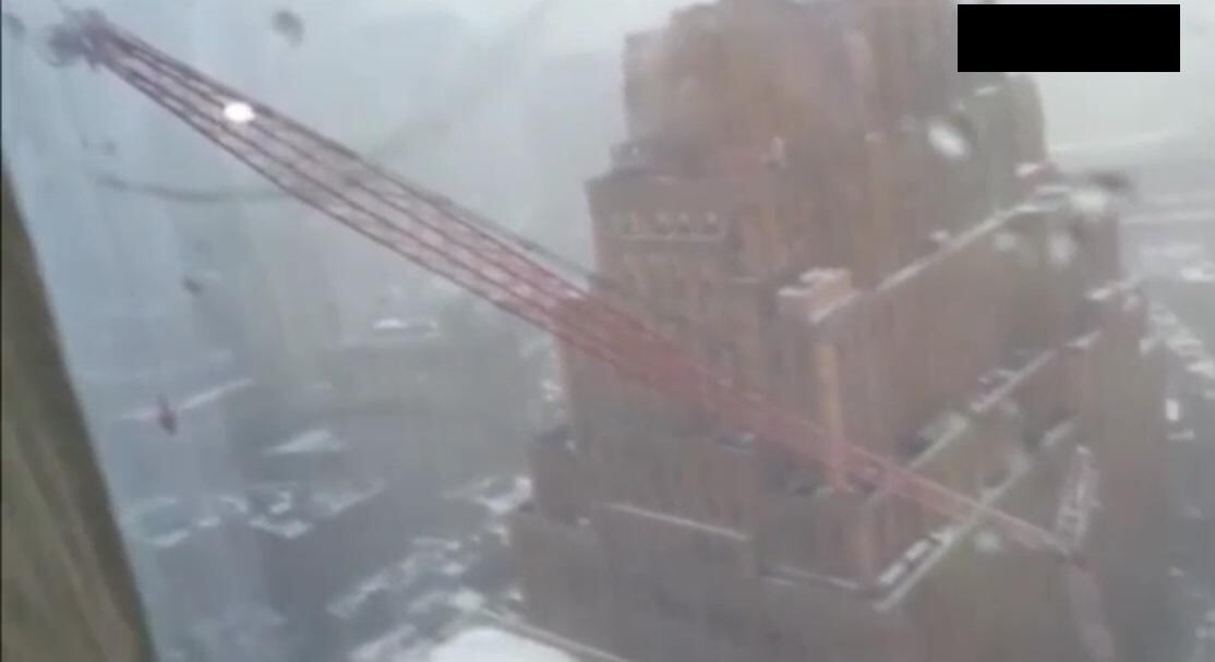 YouTube: así cayó la grúa en el corazón de Manhattan