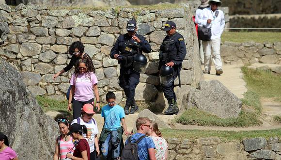Turistas que realizaban actos obscenos fueron expulsados de Muchu Picchu 