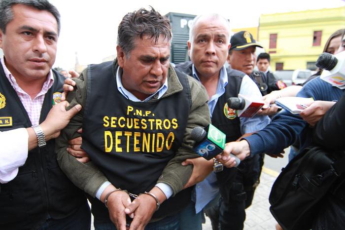 Alto oficial en banda de "Viejo Paco"