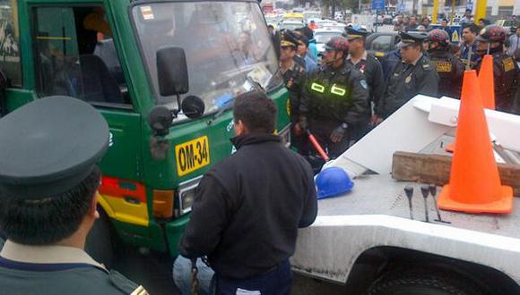 Policía se enfrentó a conductores que no respetaron Corredor Azul