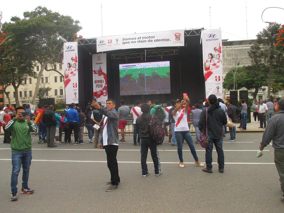 Lambayecanos ya viven el debut de Perú en el Mundial de Rusia tras 36 años