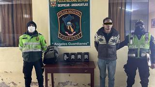 Ayacucho: Suboficial de la policía abandona su trabajo y cae con droga en su mochila