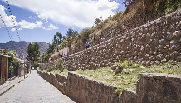 Limpian tramo de Camino Inca que unía Cusco con el Collasuyo