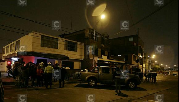 Joven de 25 años fue asesinado a balazos en el Cercado de Lima (FOTOS)