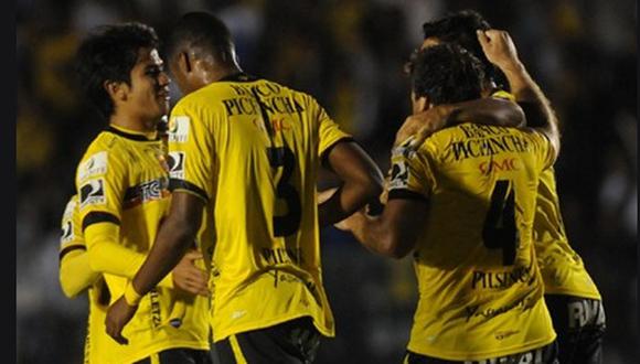 Ecuador sancionó a 21 equipos por incumplimientos laborales
