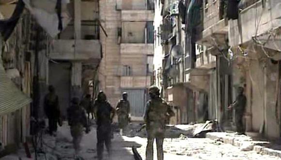 Rebeldes sirios se retiran de barrio en Alepo