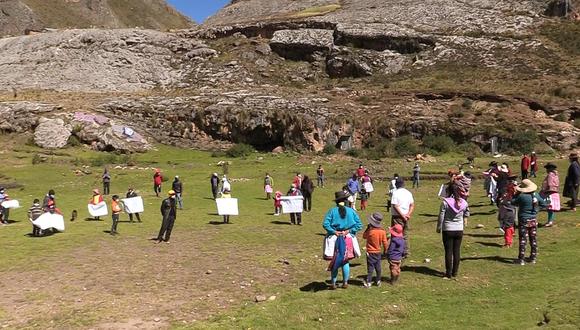 Huancavelica: Con protesta exigen agua para prevenir el coronavirus
