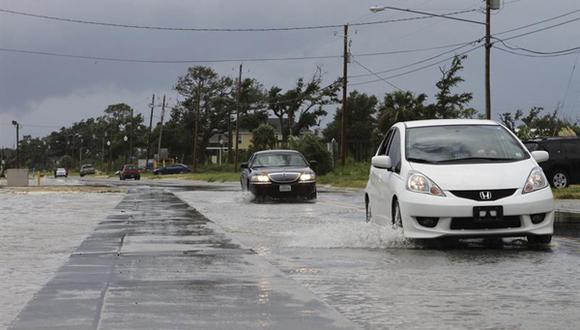 Huracán "Isaac" provoca inundaciones cerca de Nueva Orleans