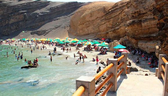Playas La Mina y Raspón no estarán aptas para acampar en Año Nuevo