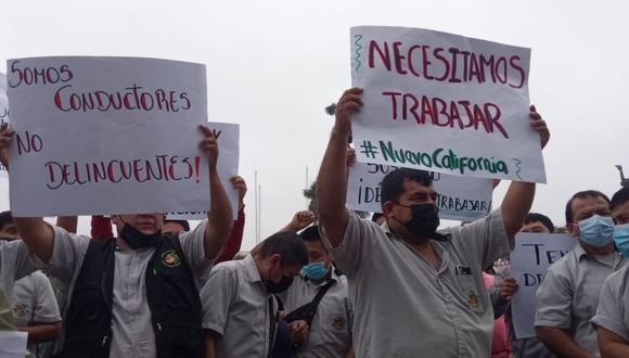 Llegaron a protestar a la Municipalidad Provincial de Trujillo para pedir que disminuya sanción.