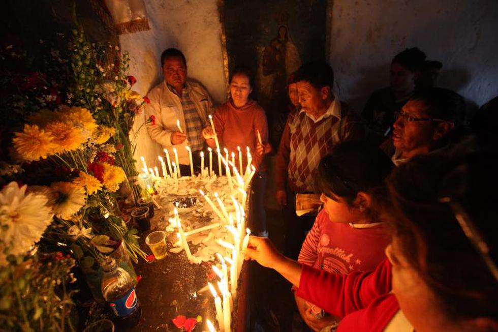 Así se vivió el Día de los Muertos en el cementerio de Nueva Esperanza (FOTOS)