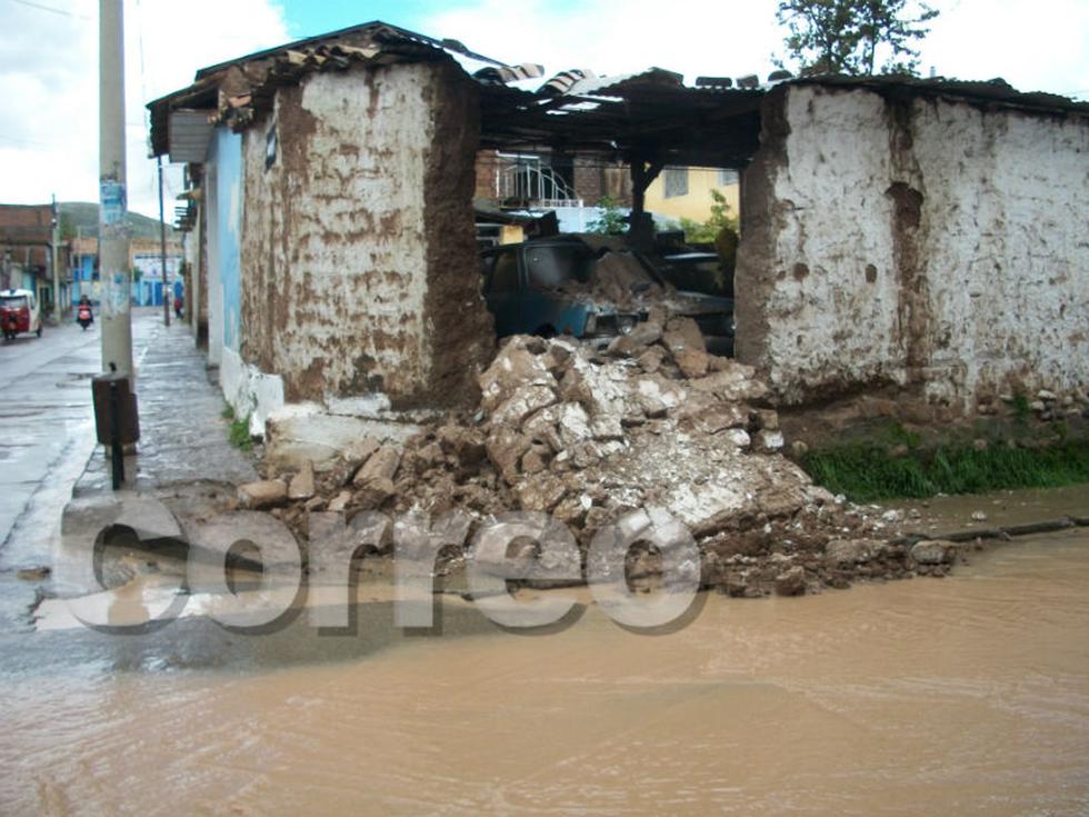 Lluvia torrencial deja 15 casas inundadas en Jauja 