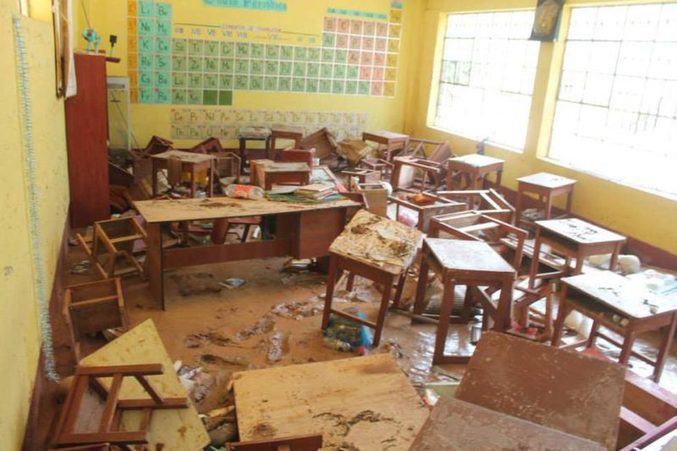 Mobiliario escolar de Izcuchaca fue devastado (FOTOS)