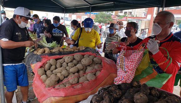 Feria de "la chacra a la olla" llega a Piura para abastecer de productos de primera necesidad